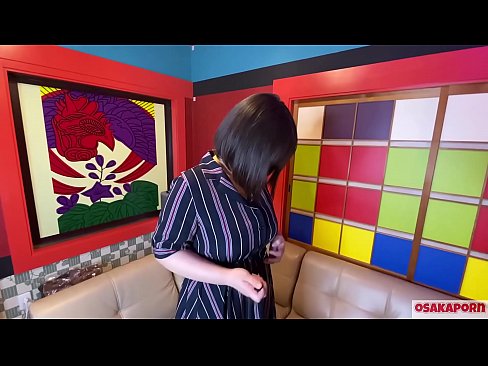 ❤️ Cutie Japanese nwere nnukwu nnụnnụ tit na-eji ihe ụmụaka egwuri egwu na-enwe mmekọahụ na-emetọ onwe ya ma nwee orgasm. Ọ na-ekwu na N'ajụjụ ọnụ banyere ya iberibe ahụmahụ. Nnukwu nnụnnụ tit na ọtụ ntutu na-asụ ude nke ukwuu. Osakaporn ❤️ na anyị%ig.wassell.ru ❤